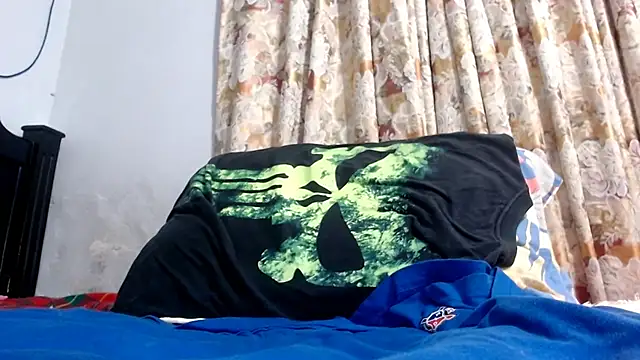 gollfather13 online show from February 25, 4:35 am