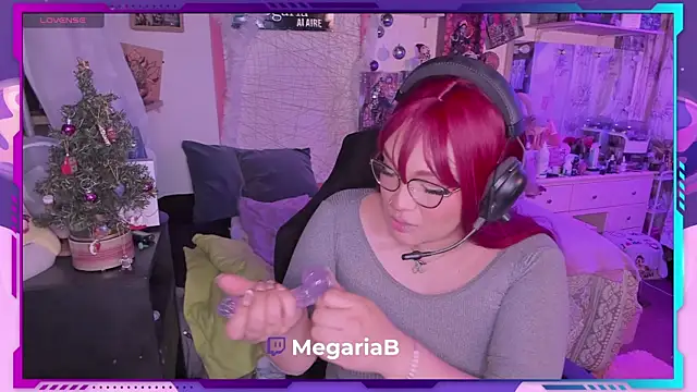 MegariaB online show from December 21, 4:52 am