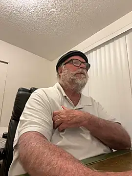 Snapshot of Drummajor chatting on January 18, 4:15 am Drummajor online show from January 18, 4:15 am