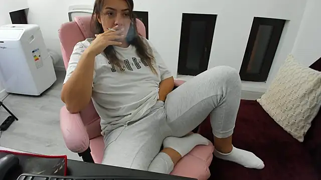 Dyana Kaylinn online show from September 29, 3:55 am