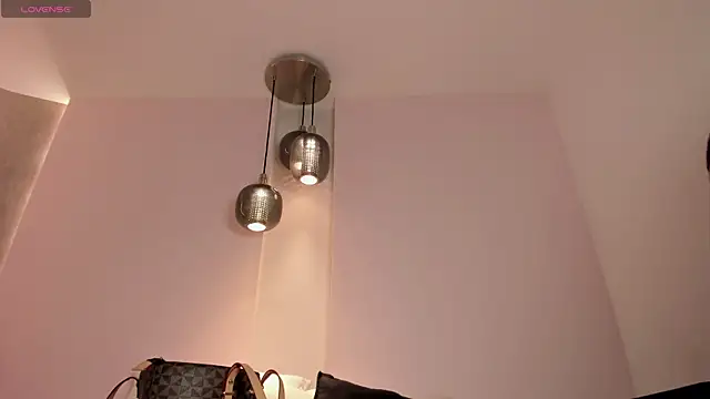 angeline-777 online show from March 21, 1:12 pm