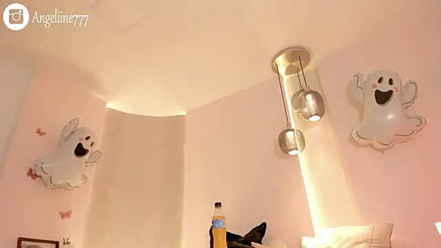 angeline-777 online show from October 29, 1:13 pm