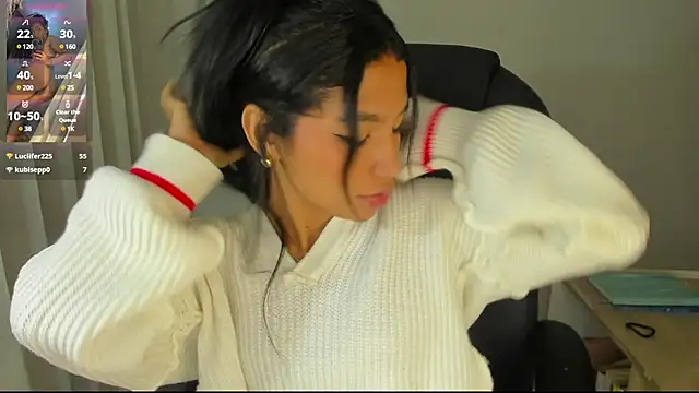 Snapshot of samy_jonnes_ chatting on December 10, 1:32 am samy jonnes online show from December 10, 1:32 am