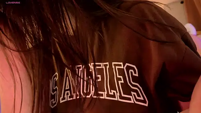 Snapshot of KaylaCollinsX chatting on December 16, 12:26 am KaylaCollinsX online show from December 16, 12:26 am