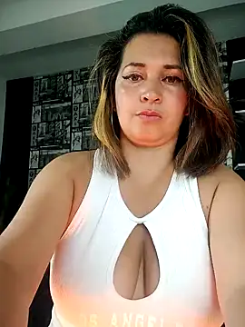 Snapshot of Devil_Sara chatting on January 31, 7:51 pm Devil Sara online show from January 31, 7:51 pm