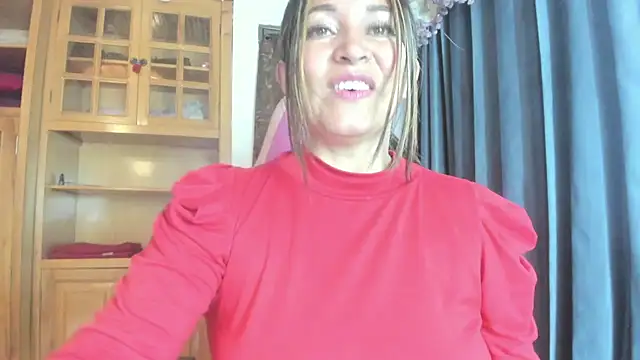 Snapshot of Devil_Sara chatting on February 5, 10:55 pm Devil Sara online show from February 5, 10:55 pm