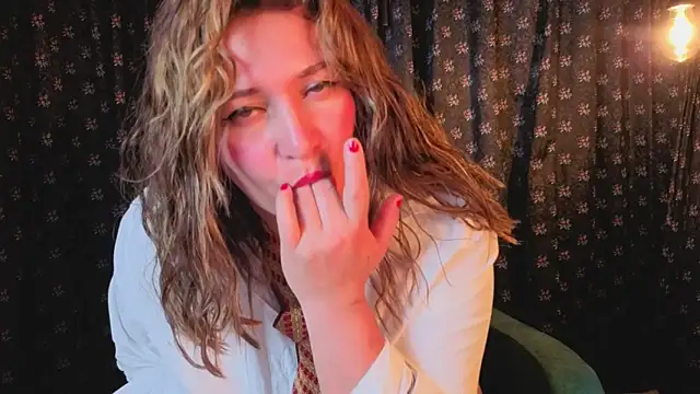 Snapshot of Devil_Sara chatting on September 22, 2:57 am Devil Sara online show from September 22, 2:57 am
