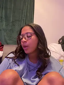 VanessaBling online show from February 15, 4:01 pm