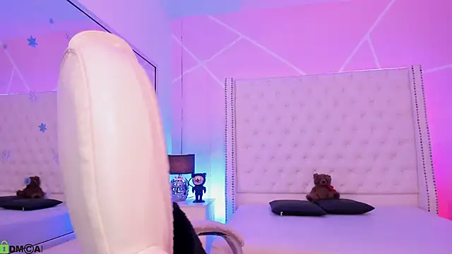 celeste wayne online show from December 22, 1:33 pm