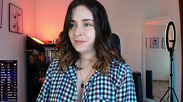 miss seline online show from April 17, 7:50 pm