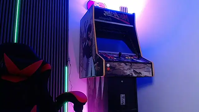 Liam lee online show from March 11, 3:34 pm