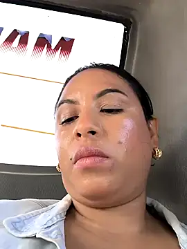 Francesca ferrari online show from December 4, 7:45 pm