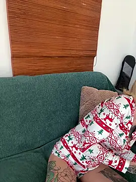 haileyhope  online show from December 20, 10:44 am