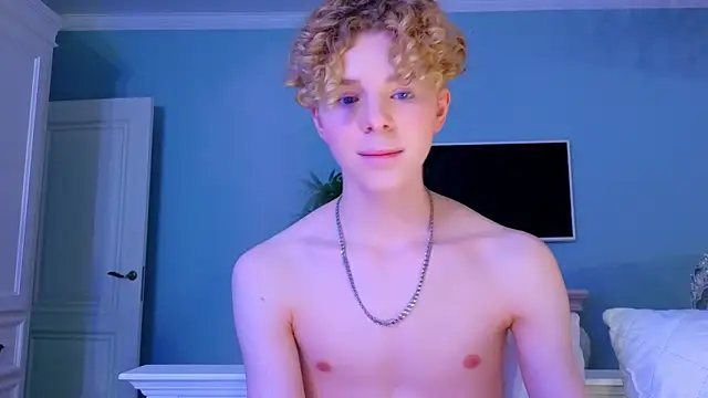 Snapshot of Kudi_Minnt chatting on February 5, 1:22 pm Kudi Minnt online show from February 5, 1:22 pm