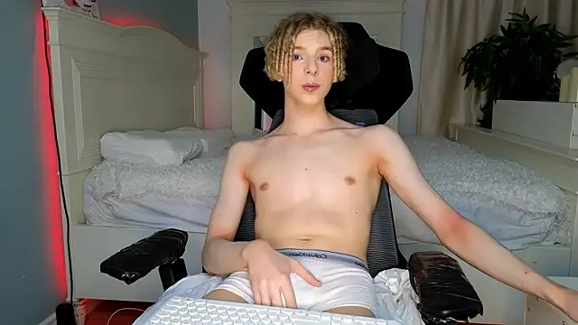 Kudi Minnt online show from March 7, 9:34 pm