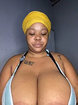 Snapshot of Mandy-101 chatting on February 1, 7:02 pm Mandy-101 online show from February 1, 7:02 pm