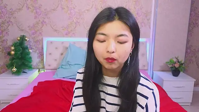 Shy Kira online show from January 10, 3:27 pm