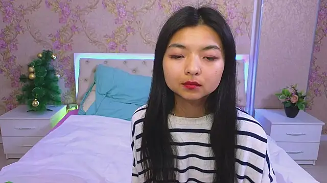 Shy Kira online show from January 11, 1:01 pm