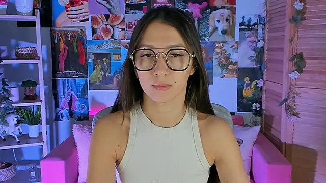 LanaBaker online show from January 6, 2:48 am