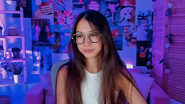 LanaBaker online show from March 19, 2:48 am