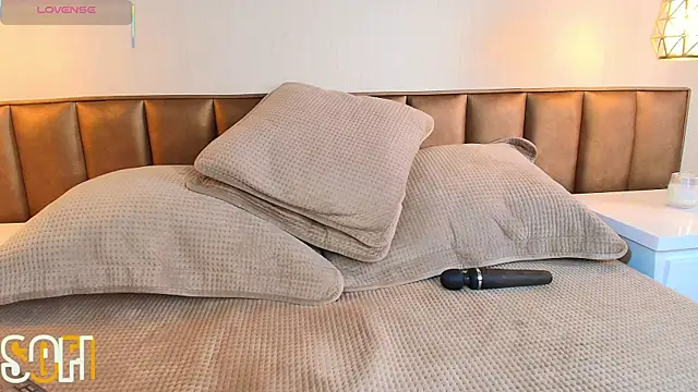 Snapshot of Sofia_Convers chatting on March 12, 7:38 pm Sofia Convers online show from March 12, 7:38 pm