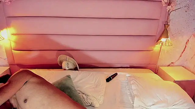 Maxim-Walker online show from September 30, 3:06 pm