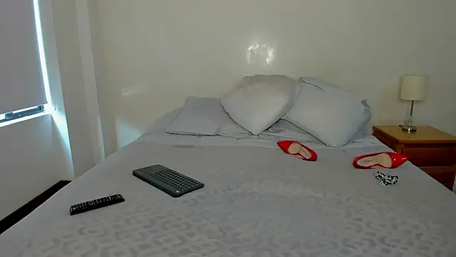 melisa ferretti online show from February 12, 6:03 pm