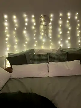 Snapshot of Off__Melonenmandy chatting on November 16, 4:45 pm Off Melonenmandy online show from November 16, 4:45 pm