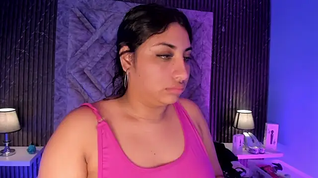 Snapshot of CANDYGABYY chatting on November 13, 4:11 am CANDYGABYY online show from November 13, 4:11 am