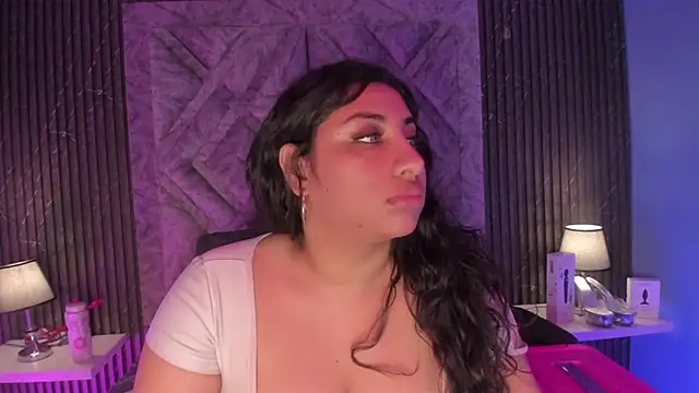 Snapshot of CANDYGABYY chatting on November 28, 10:12 pm CANDYGABYY online show from November 28, 10:12 pm