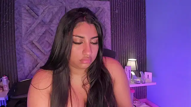 Snapshot of CANDYGABYY chatting on December 16, 3:55 am CANDYGABYY online show from December 16, 3:55 am