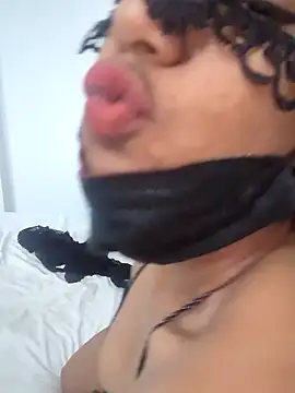 Snapshot of Sally_Anne_Jayasinghe chatting on January 12, 2:24 am Sally Anne Jayasinghe online show from January 12, 2:24 am