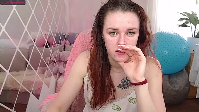 Bella  Swoon online show from March 20, 3:45 am