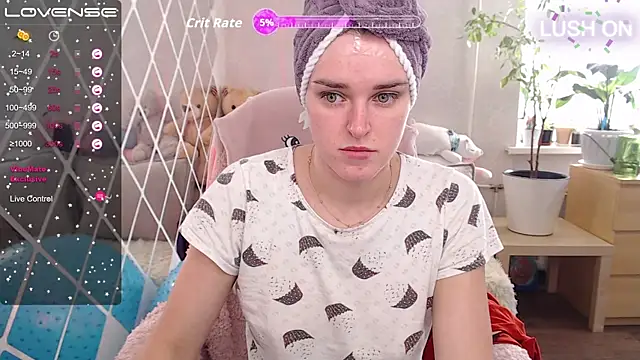 Bella  Swoon online show from September 17, 4:47 am