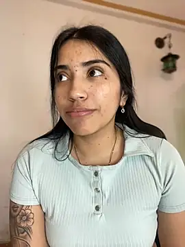 SaritaHot 69 online show from December 10, 5:22 pm