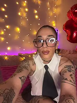 Chachou000 online show from March 6, 6:48 pm