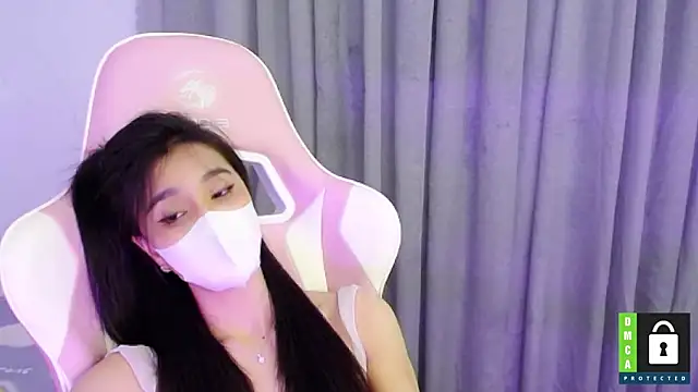 Snapshot of San___San chatting on February 20, 9:20 pm San San online show from February 20, 9:20 pm