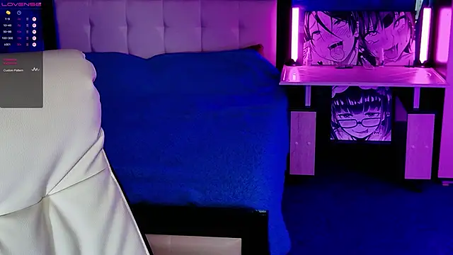 ShhhO O online show from November 8, 11:21 am