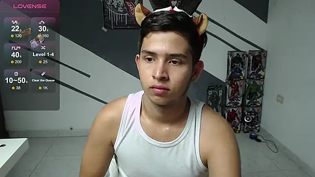 harold 18  online show from December 9, 10:30 pm