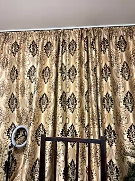 Snapshot of NadiraNoor chatting on October 6, 1:52 pm NadiraNoor online show from October 6, 1:52 pm