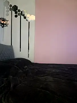 Ina HotX online show from February 2, 1:52 pm