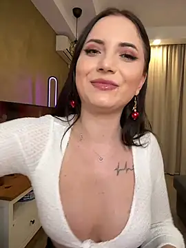 Snapshot of AvaGianna chatting on December 21, 7:06 pm AvaGianna online show from December 21, 7:06 pm