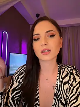 Snapshot of AvaGianna chatting on January 14, 4:50 pm AvaGianna online show from January 14, 4:50 pm