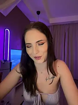 Snapshot of AvaGianna chatting on January 17, 4:36 pm AvaGianna online show from January 17, 4:36 pm