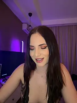 Snapshot of AvaGianna chatting on January 23, 10:11 pm AvaGianna online show from January 23, 10:11 pm