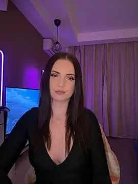 Snapshot of AvaGianna chatting on January 24, 5:21 pm AvaGianna online show from January 24, 5:21 pm