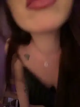 Snapshot of AvaGianna chatting on February 11, 4:35 pm AvaGianna online show from February 11, 4:35 pm