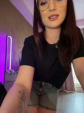 Snapshot of AvaGianna chatting on March 1, 12:34 pm AvaGianna online show from March 1, 12:34 pm