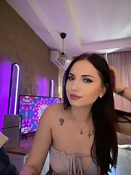 Snapshot of AvaGianna chatting on March 21, 5:54 am AvaGianna online show from March 21, 5:54 am