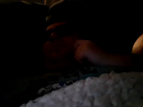 Snapshot of Javier_bear chatting on February 6, 9:49 pm Javier bear online show from February 6, 9:49 pm